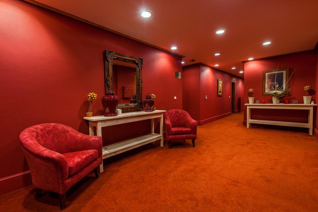Rocabella Hellinikon Country Hotel Екстериор снимка