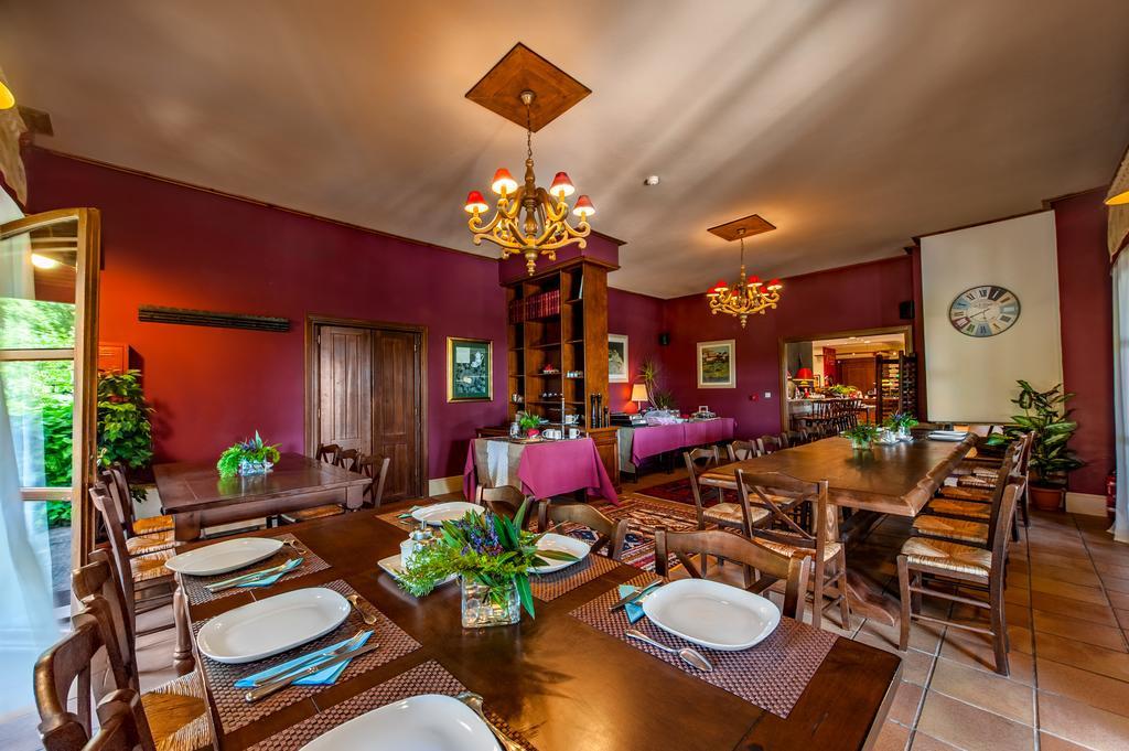 Rocabella Hellinikon Country Hotel Екстериор снимка
