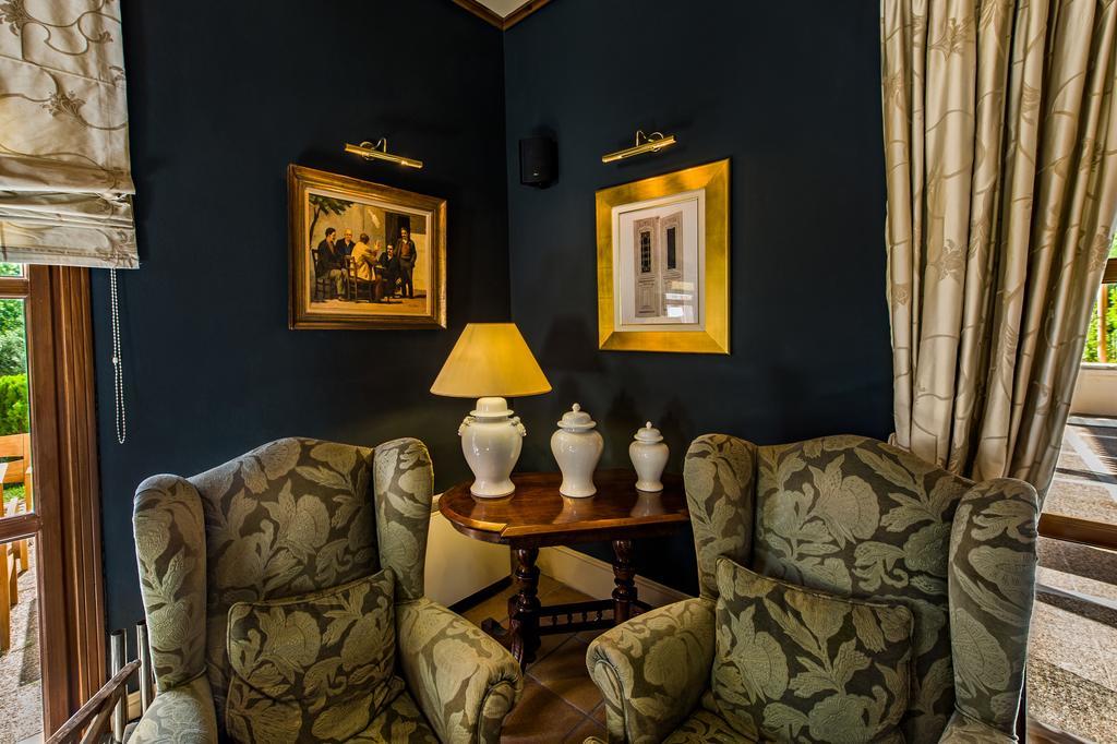 Rocabella Hellinikon Country Hotel Екстериор снимка